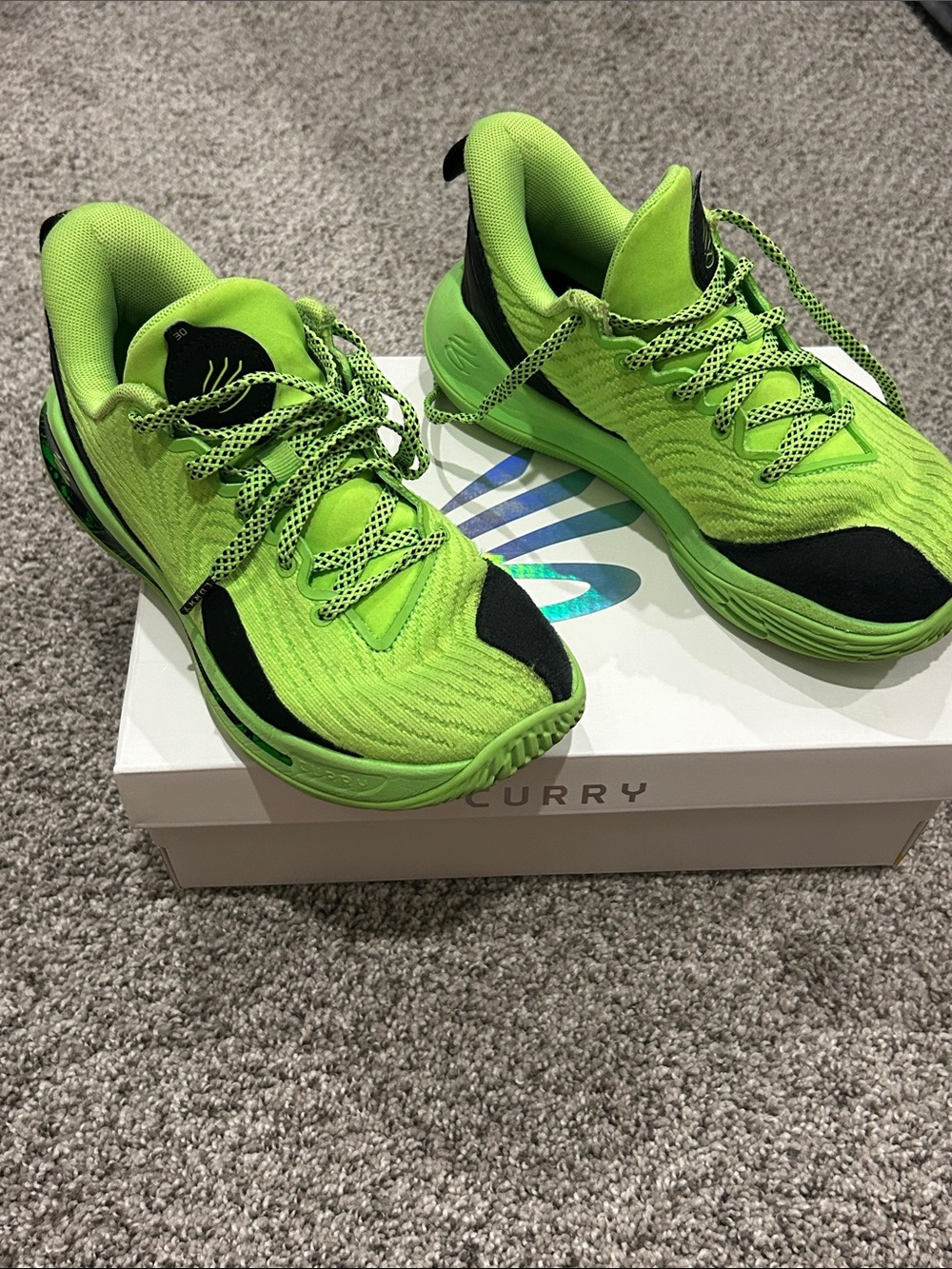 Under Armour GS Curry 12 EXTL basketball shoes